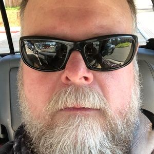 Meet your Posher, Carl